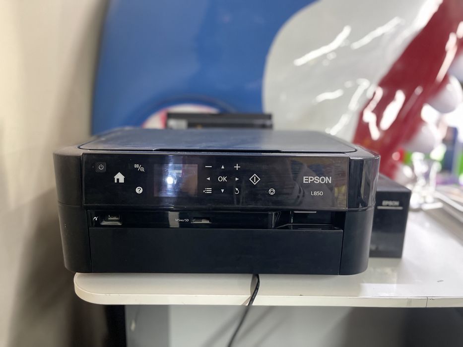 EPSON цветной принтор