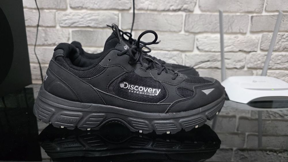 Оригинальные кроссы Discovery