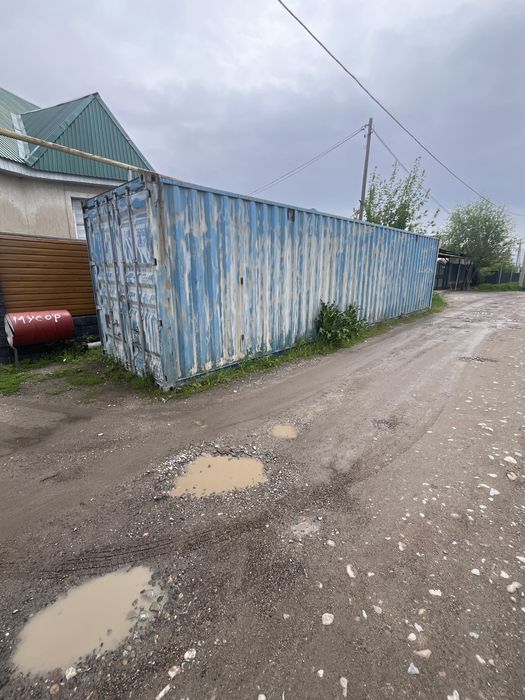 Контейнер морской