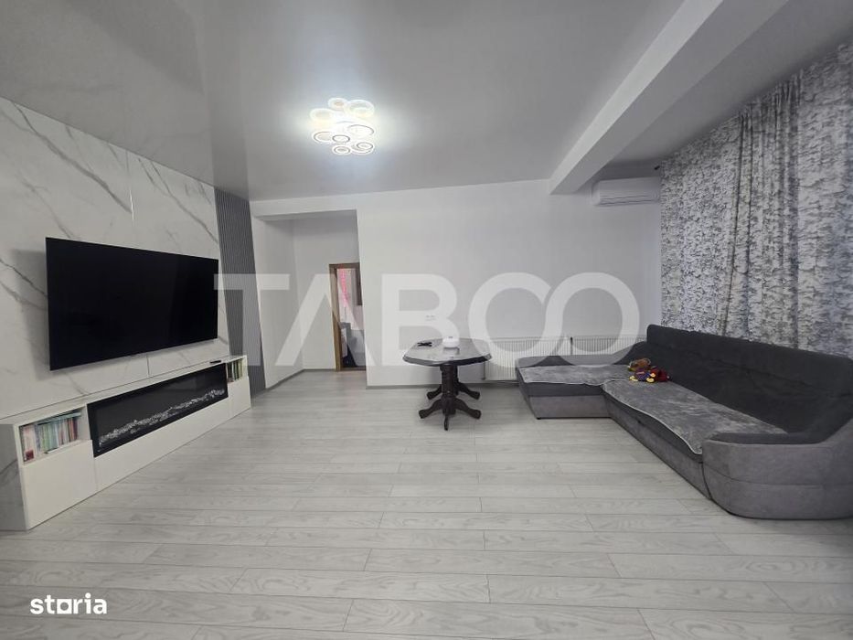 Apartament 2 camere de vanzare 54mpu cu 2 balcoane zona Selimbar Sibiu — fotografia 2