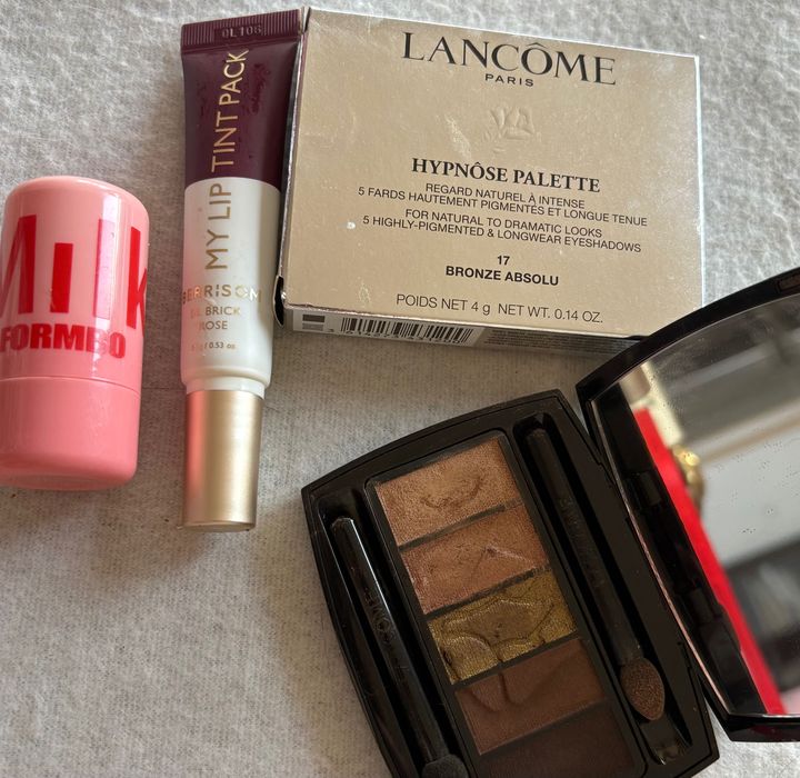 Сет сенки Lancome,руж Milk,lip tint