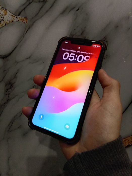 Продам айфон хр 64 гб