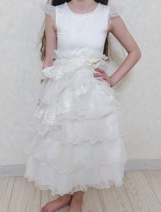 Платья, вещи разные