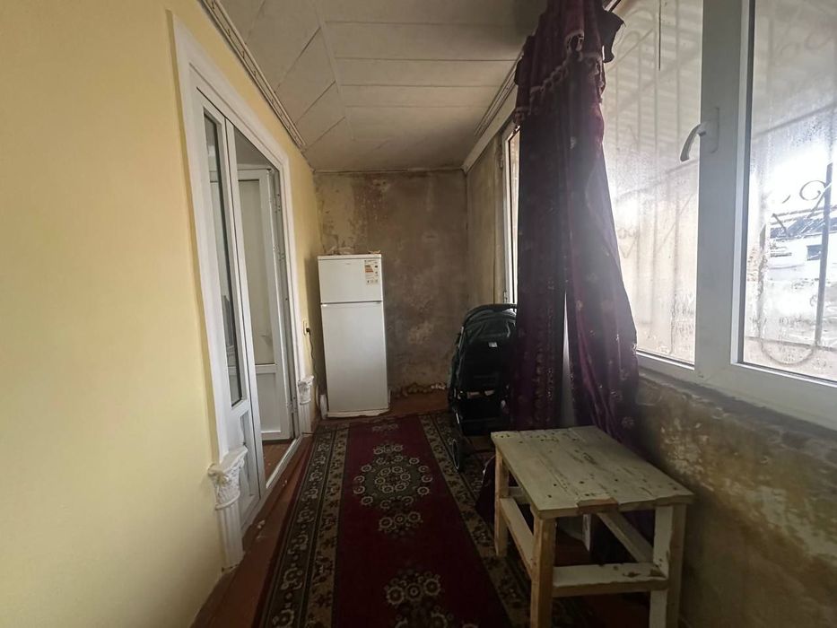 1- етаж 2 хонали уй тезда сотилади