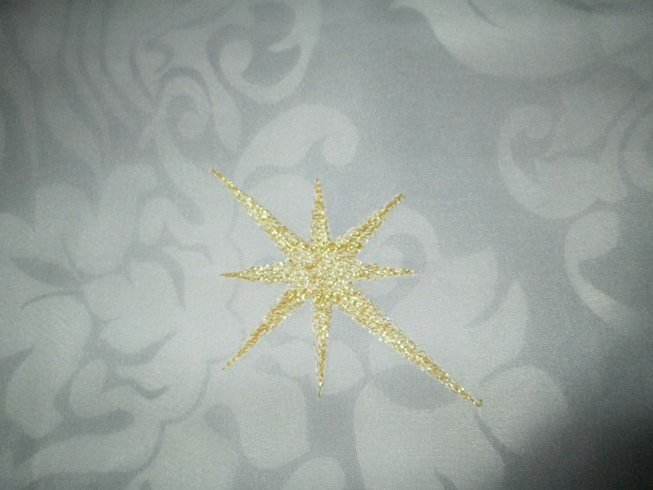 fata de masa eleganta