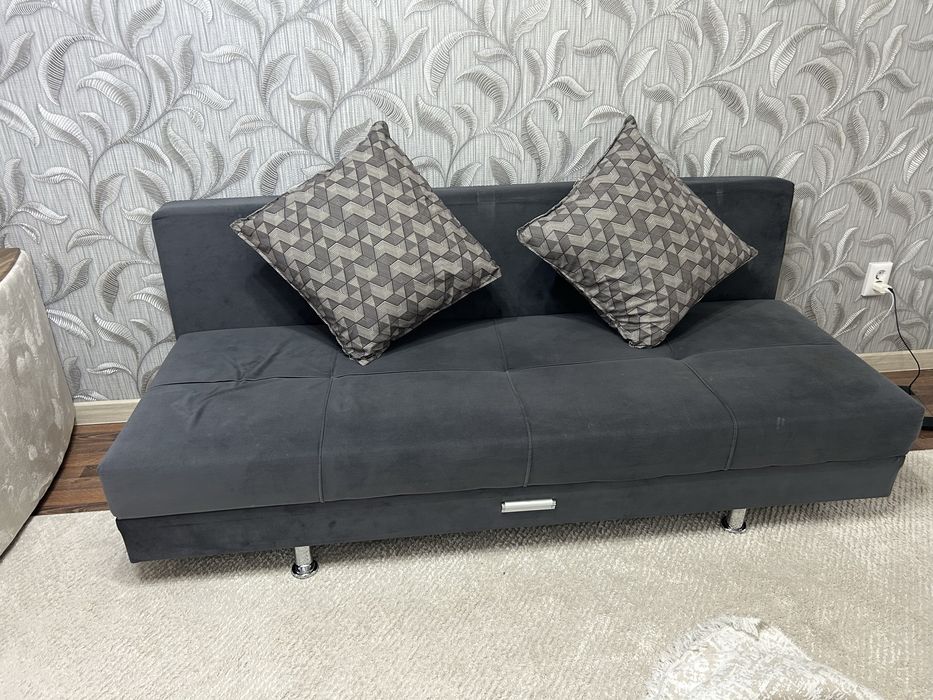 Продам диван тахта