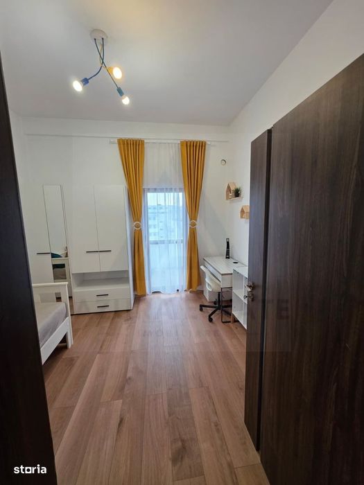 Penthouse spatios 80 mp utili 2 balcoane si terasa parcare Selimbar
