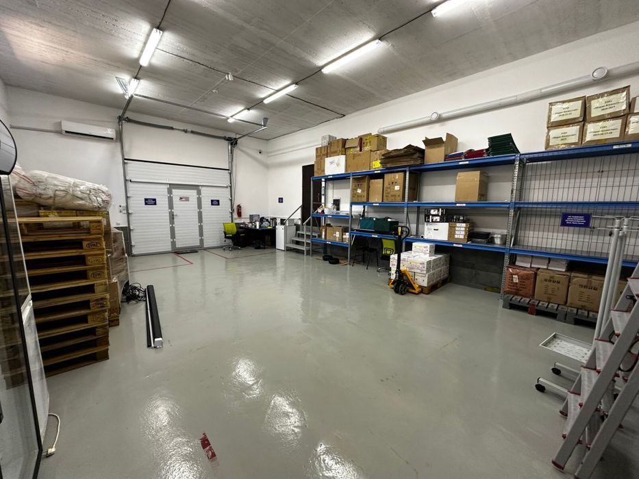 Сдам в аренду офис со складом