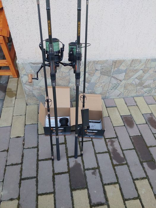 Set crap: 2 lansete caperlan xtrem 9/ 2 mulinete prologic avenger 8000