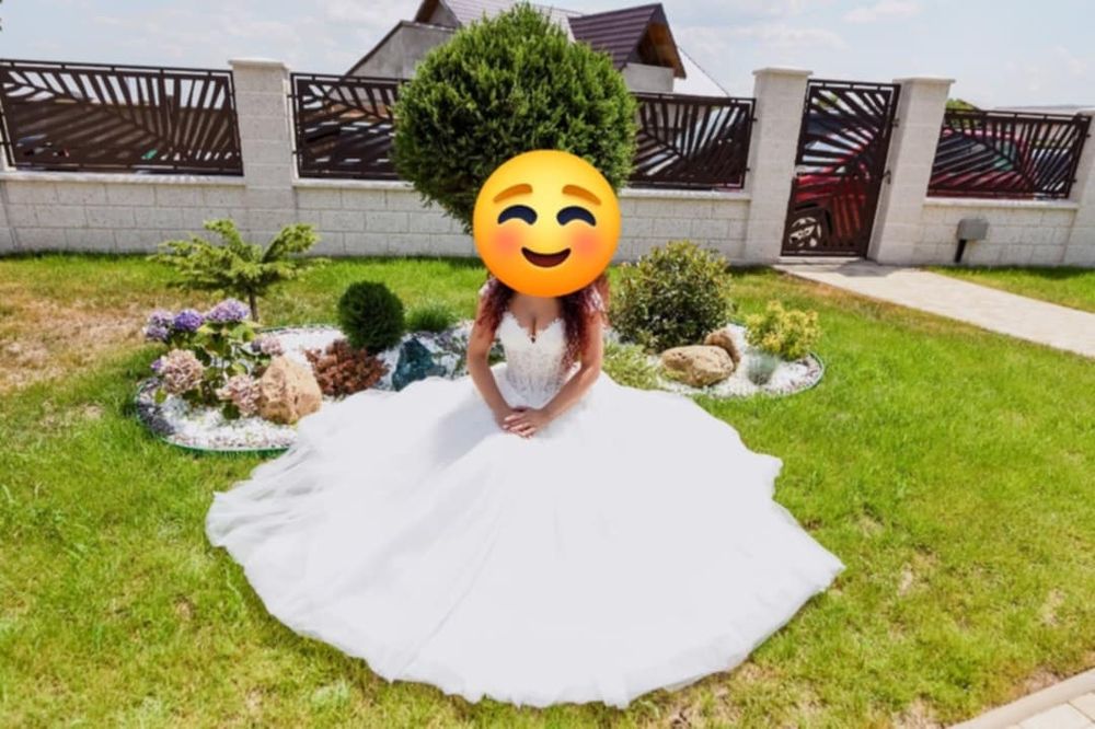 Rochie mireasa unicata + voal mireasa CADOU