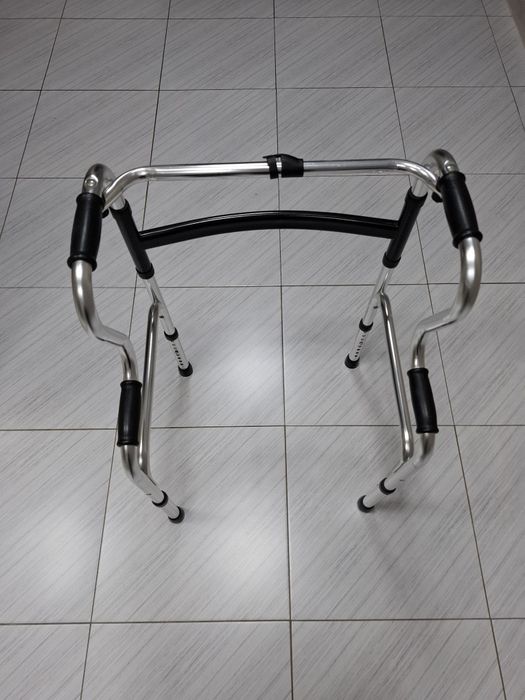 Ходунки для взрослых