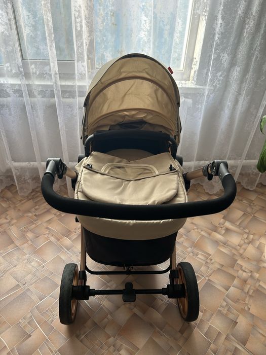 Продам детскую коляску