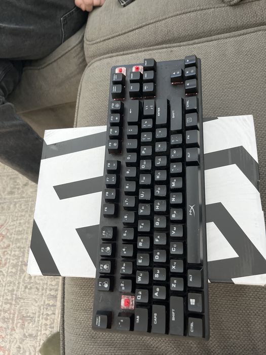 клавиатура HyperX alloy origins core