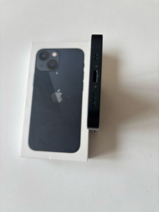 iPhone 13 mini Идеален