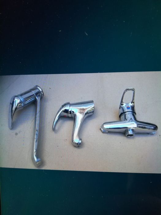 Baterii baie- chiuvetă