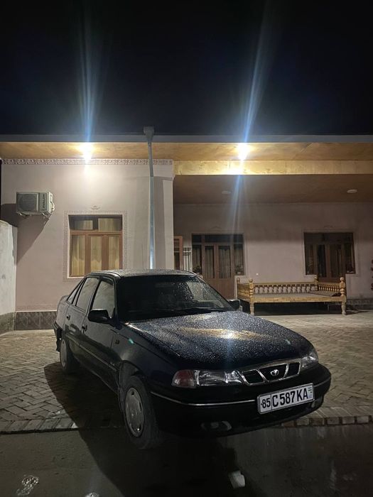 Nexia sotiladi luks metan gaz  4ta balon yangi mator qilingan