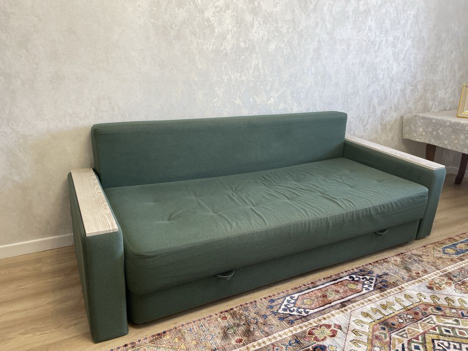 СРОЧНО! Продам диван б/у