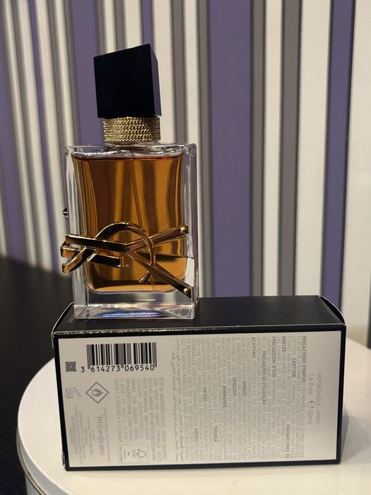 Парфюм Yves Saint Laurent Libre Intense.
