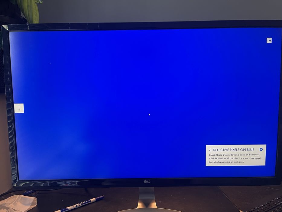 Monitor LG led ips 4k 27 inch cu defect vizual 27UD59 3840x2160