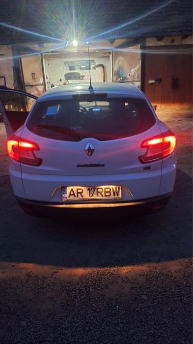 Vand Renalut Megane 2014