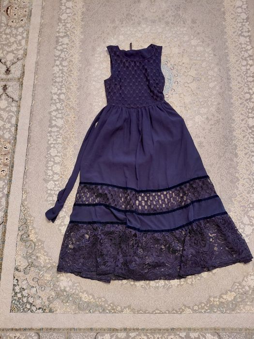 Женские платья вечерние