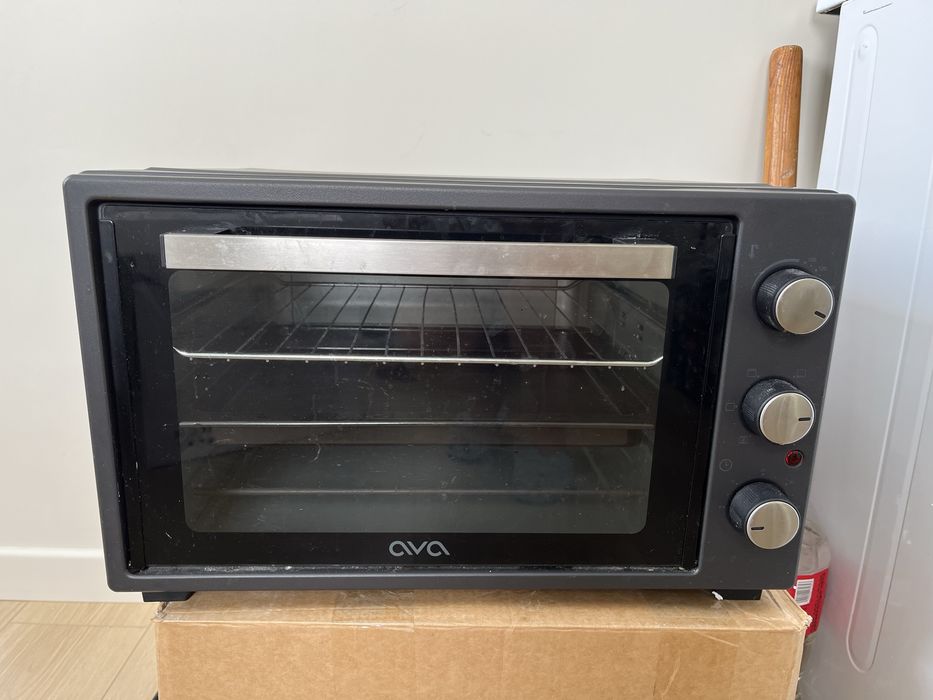 Продам электропечь