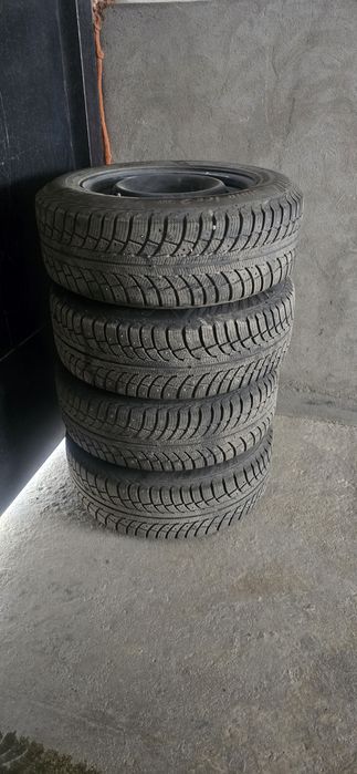 Продаются зимние шины с дисками