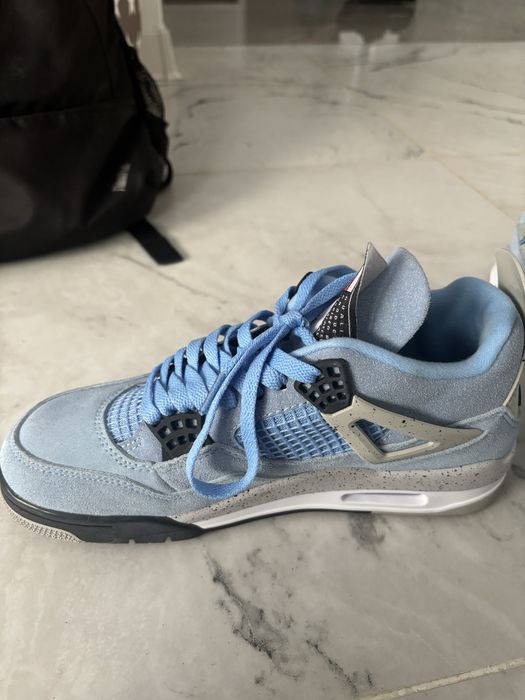 Jordan 4 University Blue – mărimea 42 Nou