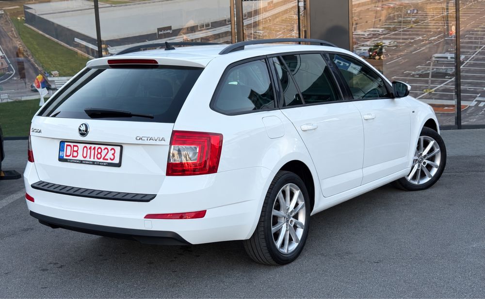 SKODA Octavia 2017 — imagine 3