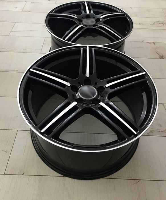 Jante Mercedes AMG noi, diametru R19 inchi 5x112