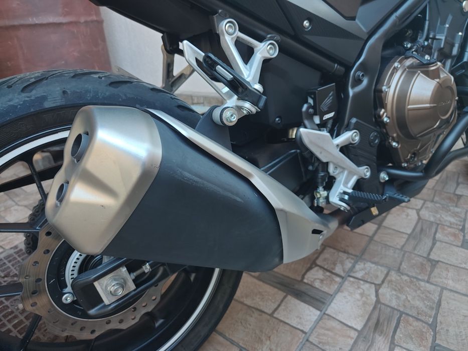 Vând Honda CB500F 2023