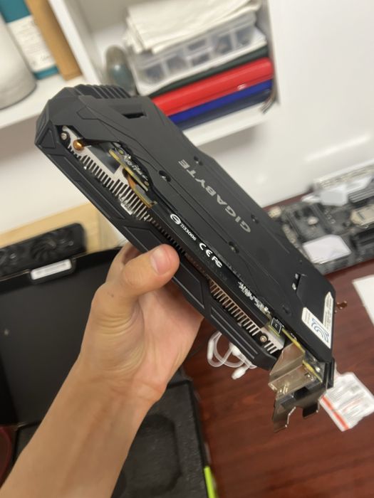 Gigabyte GTX 1060 3GB видеокарта