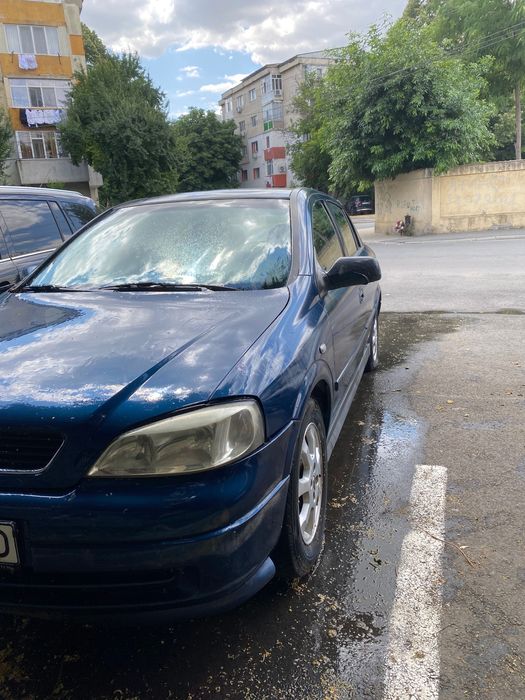 Vând Opel astea G