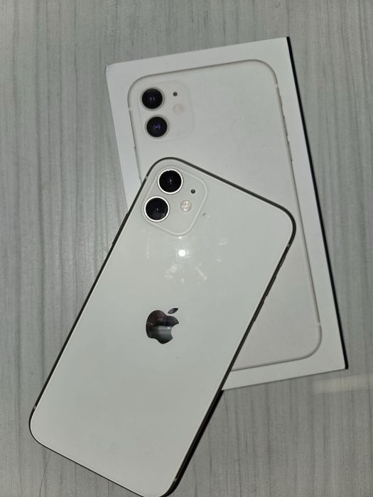 iPhone 11,alb,128gb