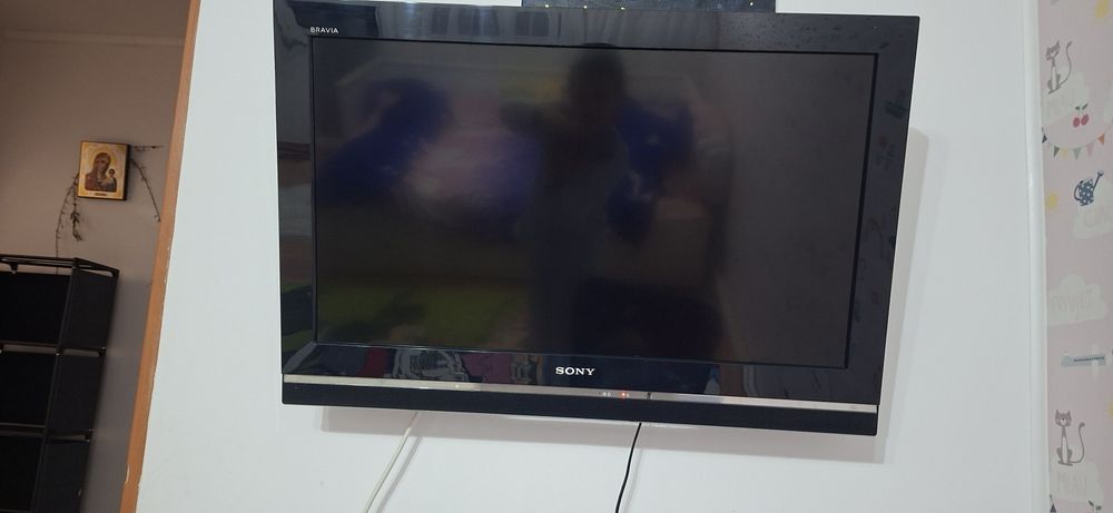 TV  Sonny Bravia  80 cm