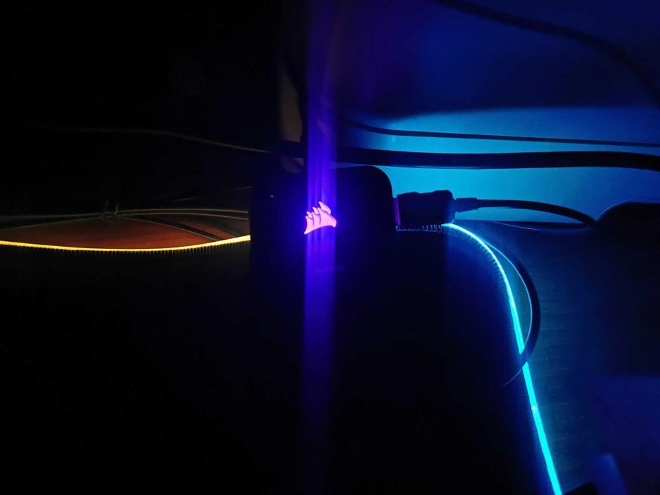 Corsair Gaming MM700 RGB Extended пад за мишка, размер 3XL- 122х61см