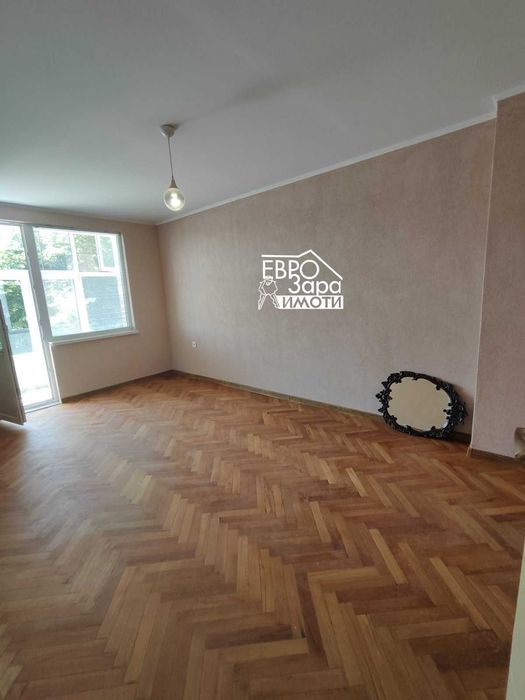 Дава се под наем Тристаен апартамент в Стара Загора, Център - 60 кв.м за 382.5 € - Снимка #3