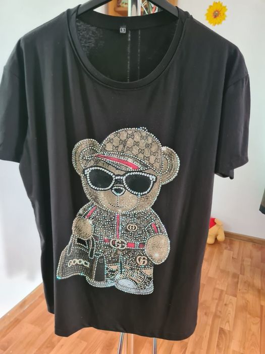 Tricou ursulet cu pietricele