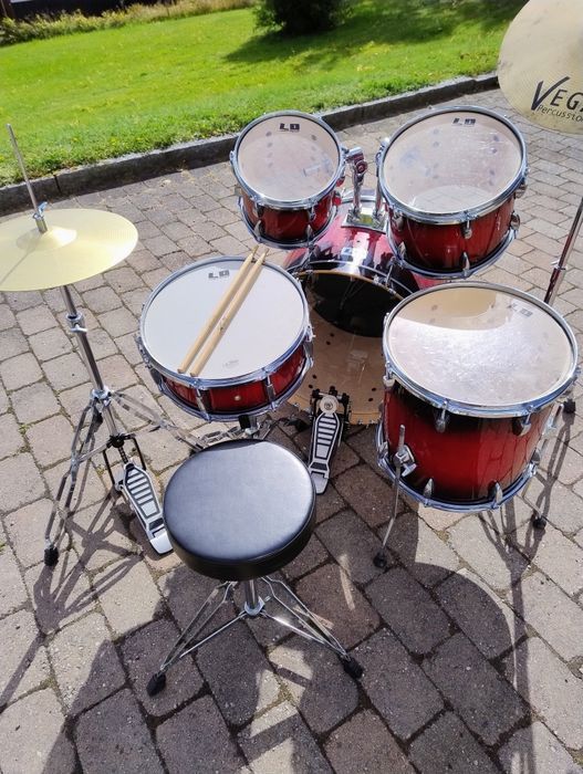 LD drums - комплект барабани