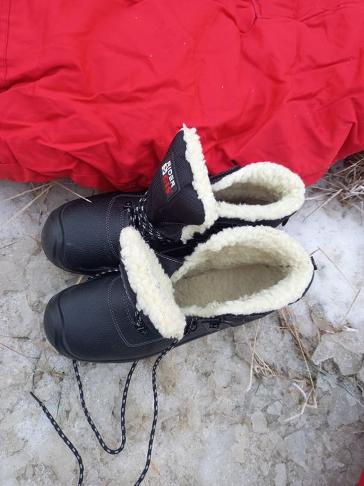 Зимний комбинезон + Зимний Спец.ботинки