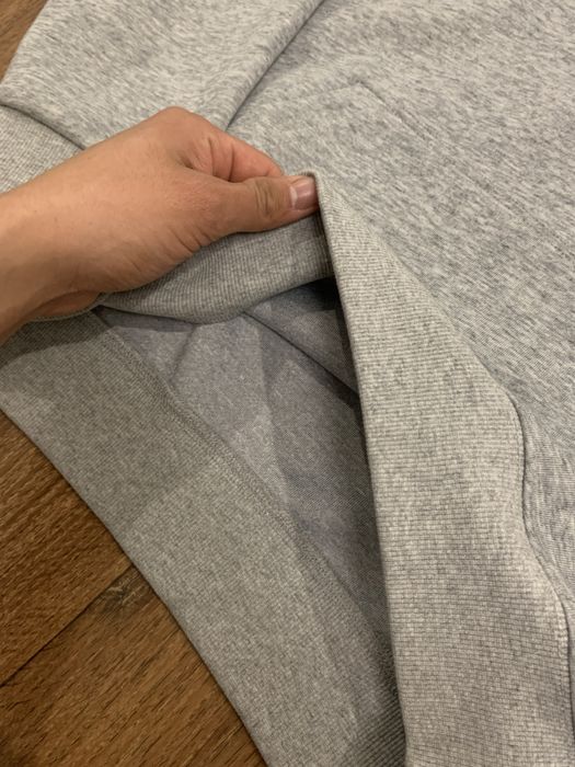 Продам Худи новый