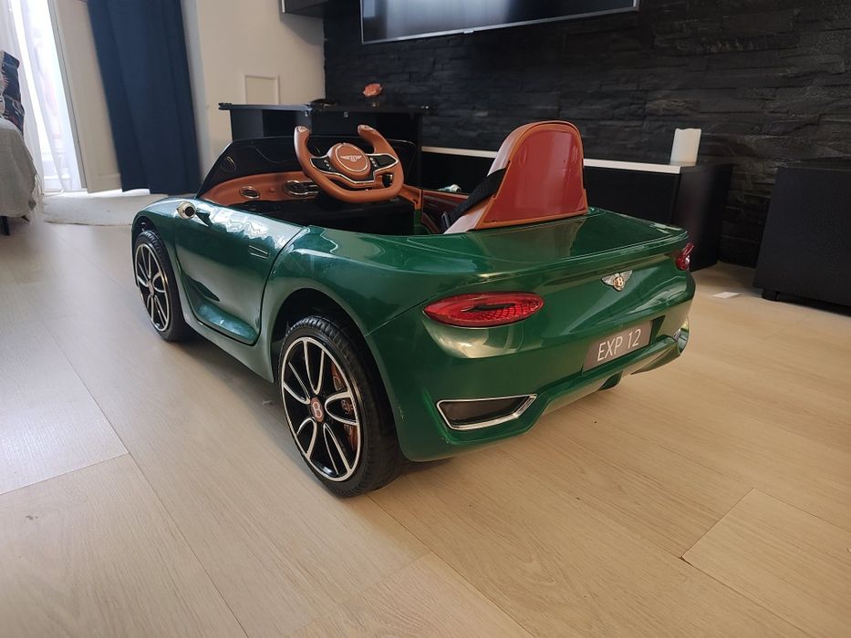 Masinuta electrica copii