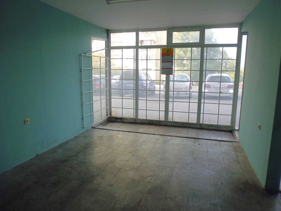 Дава се под наем Магазин в София, Люлин 3 - 83 кв.м за 614 € - Снимка #8