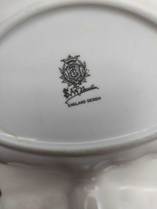 Английская ваза для фруктов и тортов