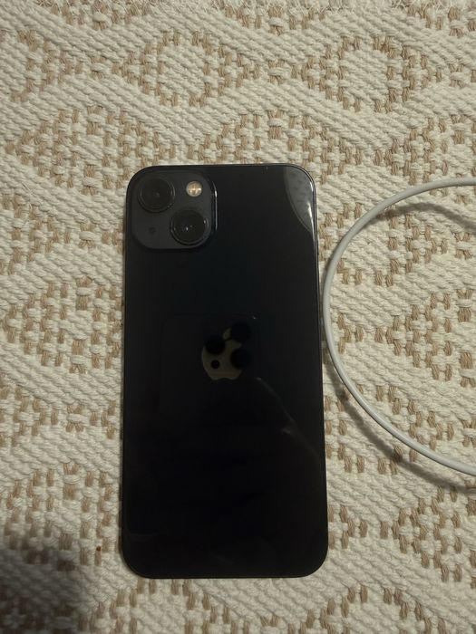 iPhone 13 128GB перфектен 100% батерия