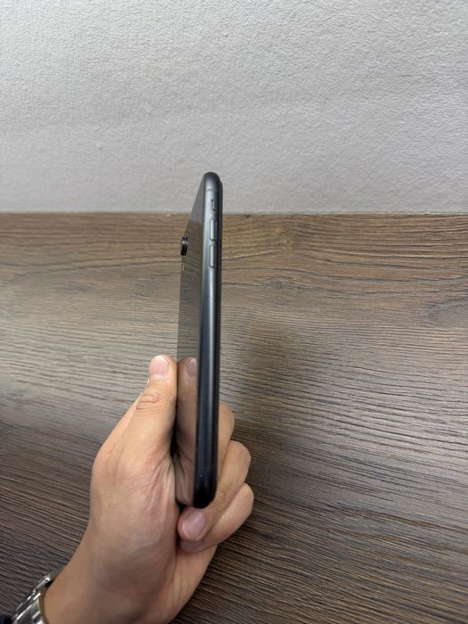 Iphone XR (81%,128gb)