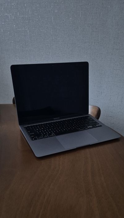 MacBook Air M1 256 gb