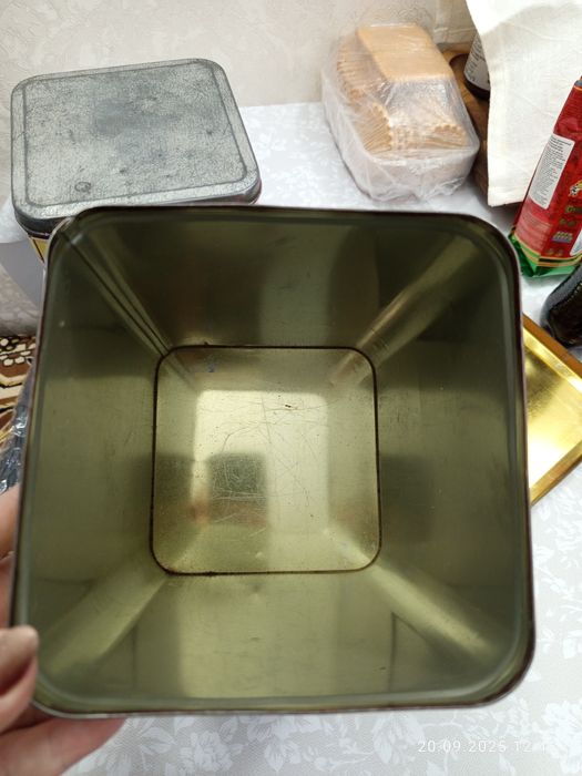 Банки для хранения 2 шт