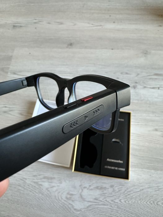 Kamerali ko’z oynak