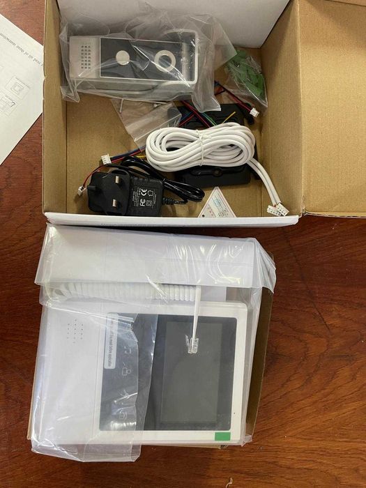 Sistem de interfon video cu sonerie color, ecra TFT de 4,3 inci, cu cablu, viziune nocturnă IR, interfon cu rază de acțiune de 100 de metri